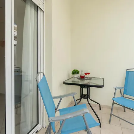 Appartement Spacious Center By Renthub Iraklion